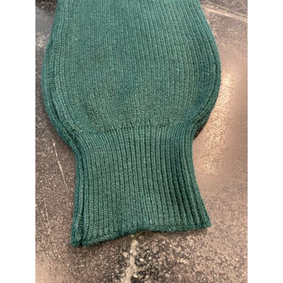 NWT Cupshe emerald green L/S V -neck bow sweater Med - Picture 9 of 10